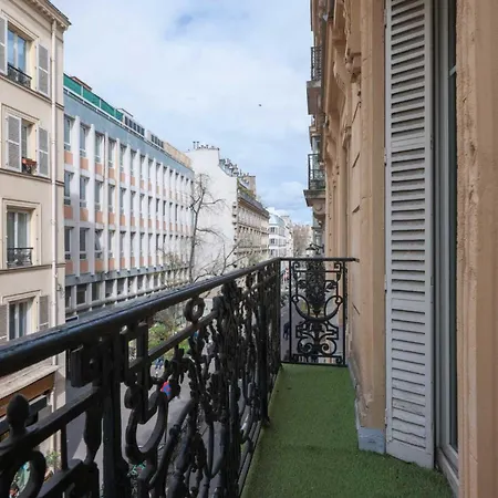 Apartamento Parisian Elegance At Republique - Close Marais Paris